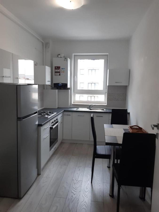 Flor Apartaments Targu Mures Ngoại thất bức ảnh