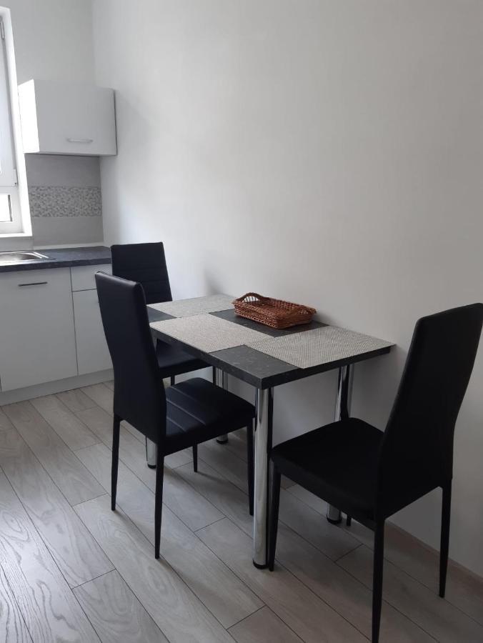 Flor Apartaments Targu Mures Ngoại thất bức ảnh