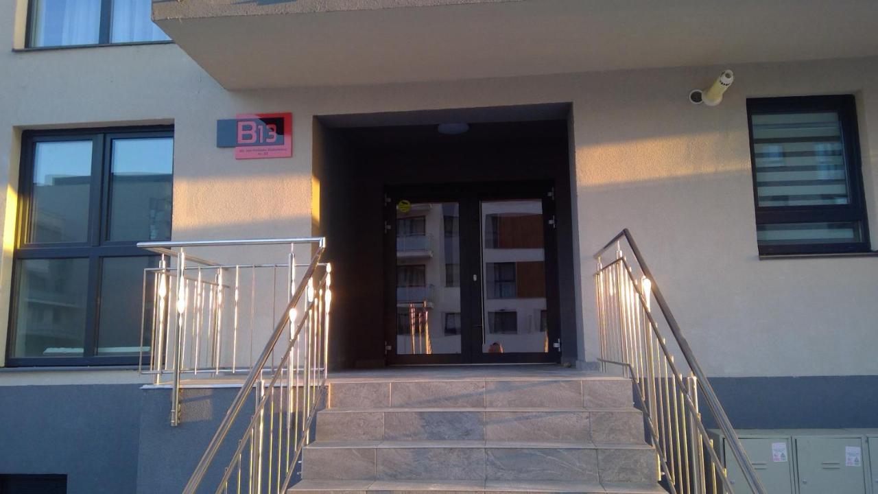 Flor Apartaments Targu Mures Ngoại thất bức ảnh